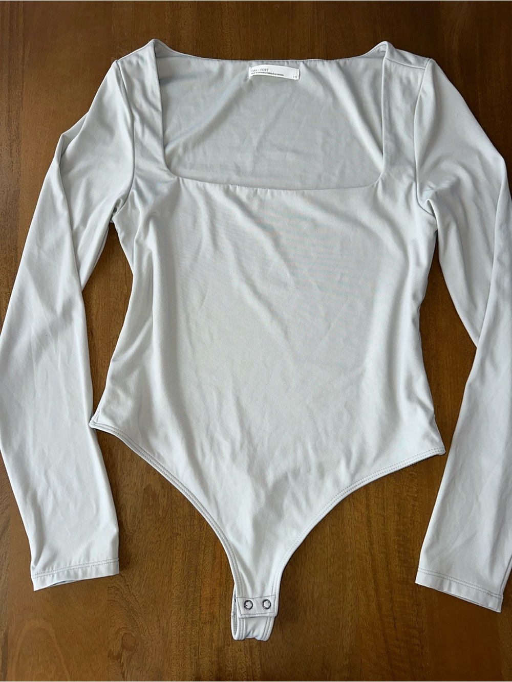 Square Neck Long Sleeve Bodysuit in Light Gray